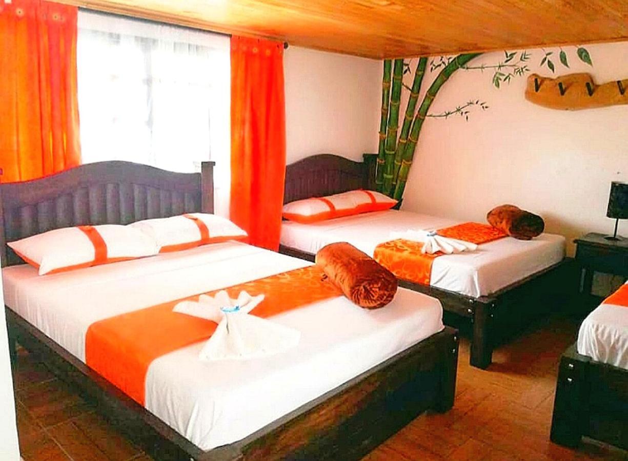 Finca Turistica Santa Clara Hostel Calarca Exterior photo